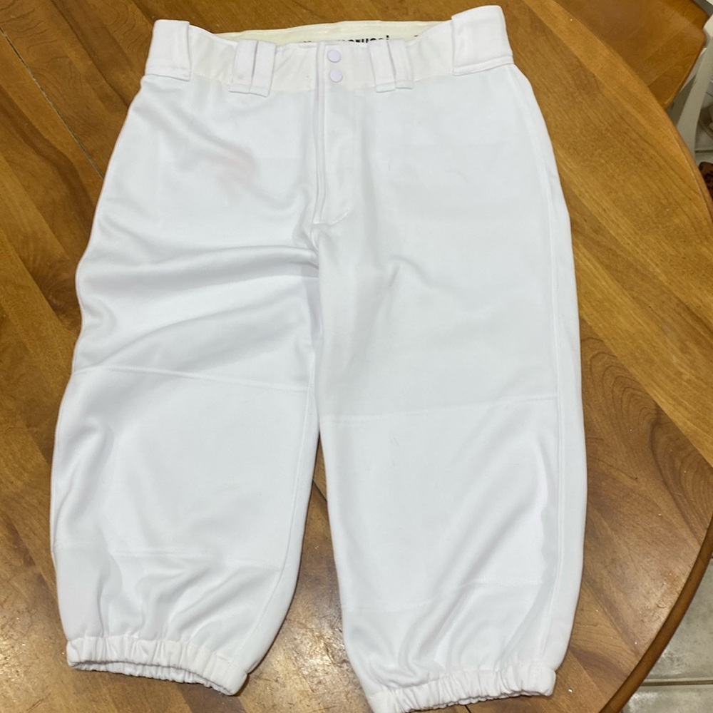 NWOT.  Marucci, men’s size medium, short, baseball pants.